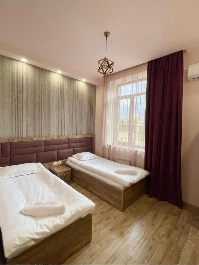 יירבאן Glendale Boutique Hotel מראה חיצוני תמונה