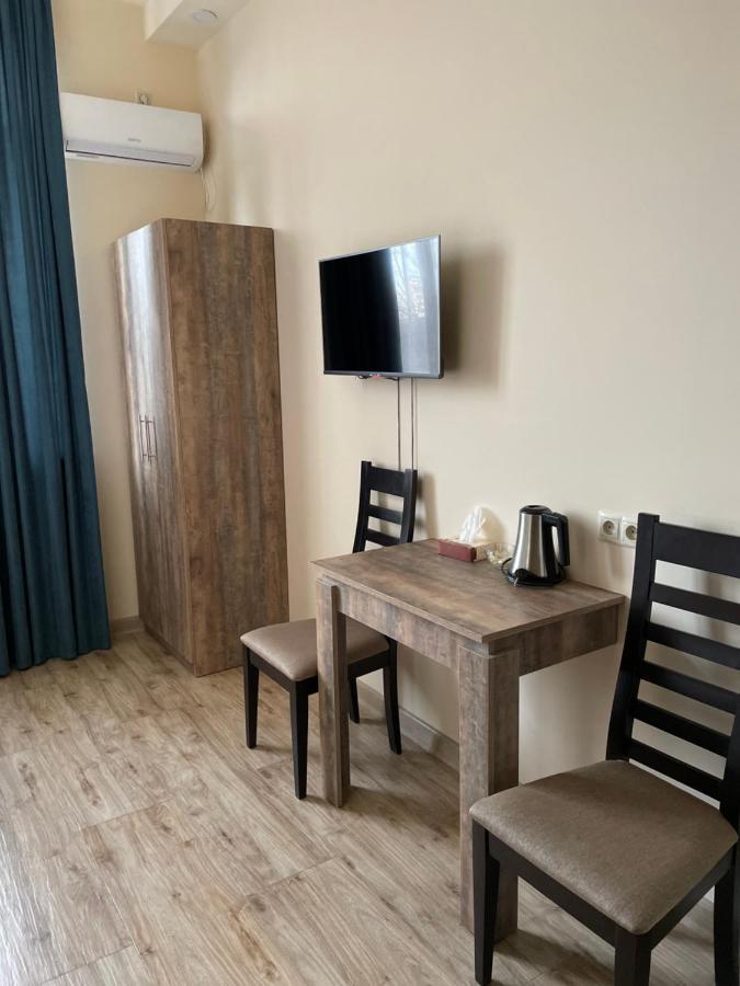 יירבאן Glendale Boutique Hotel מראה חיצוני תמונה